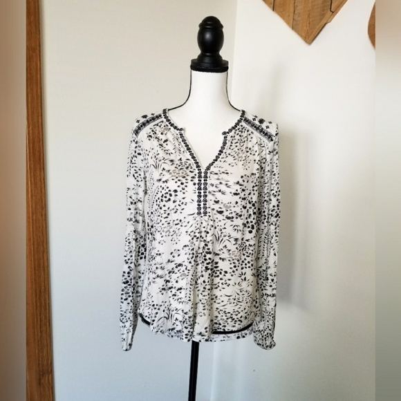 Lucky Brand Black and White Boho Embroidered Floral Shirt - Picture 1 of 5